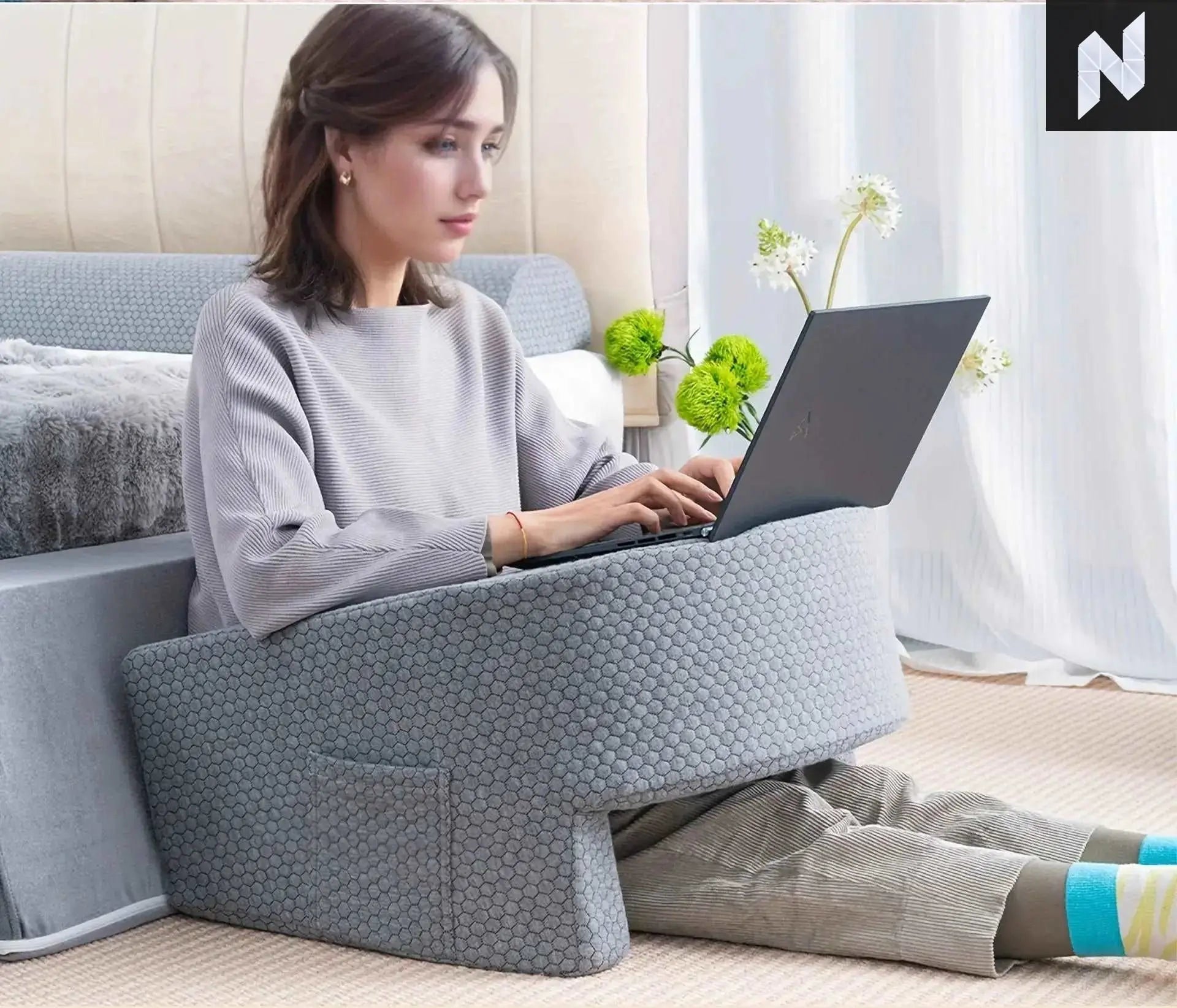 ComfortPlus Ergonomic Lap Desk – Gaming & Reading Made Easy! Novo Style Lap Desk